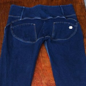 Freddy Jeans XL Full length denim w/ black beading